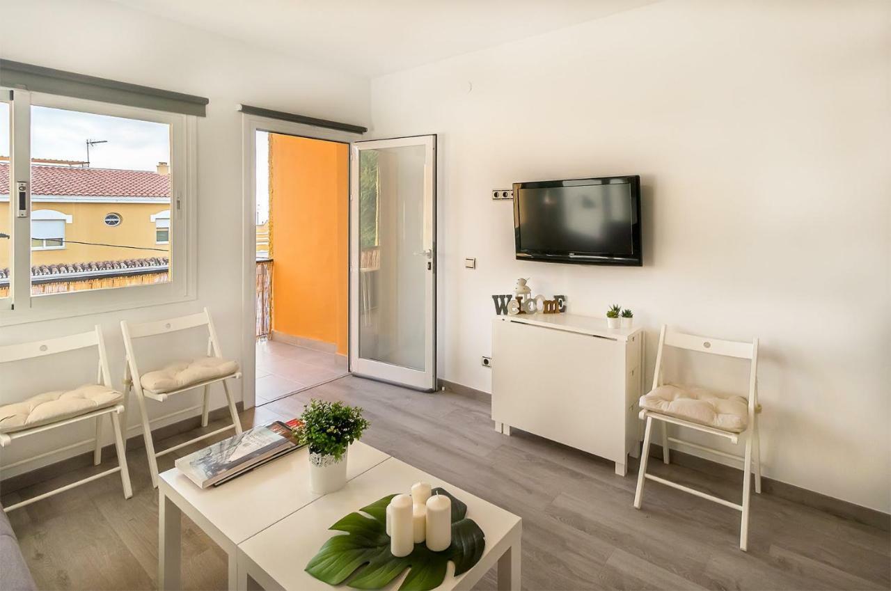 Apartamento Los Tres Soles Малага Экстерьер фото