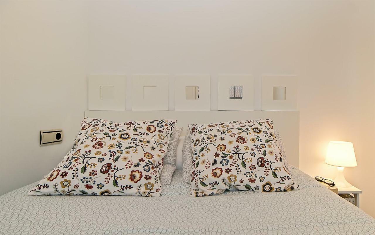 Apartamento Los Tres Soles Малага Экстерьер фото